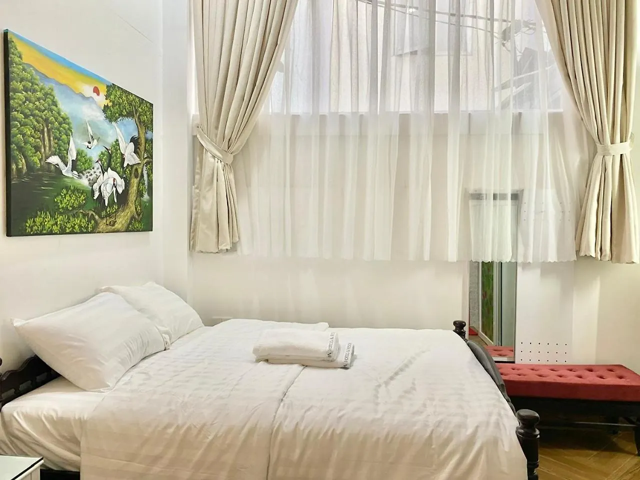 Cherry Blossom Aparthotel Ho Chi Minh City